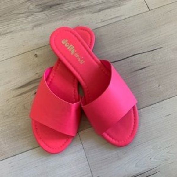 "CeCe" Slides- Neon Pink - Picture 2 of 4